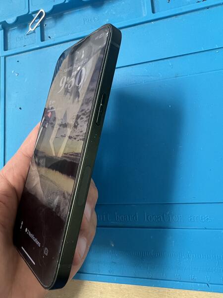 iphone 13 swollen battery repair ucf